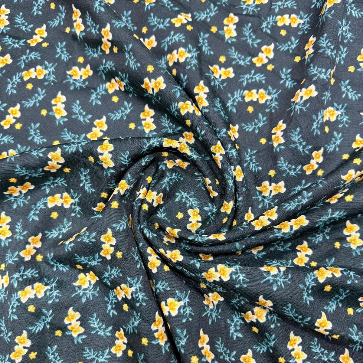 Printed Namaz Chadar with sleeves and Naqab- NC3200
