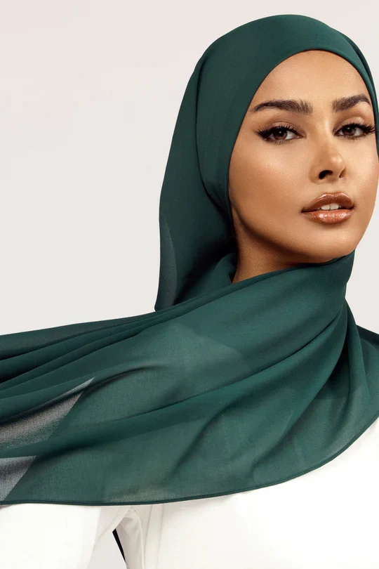Plain Georgette Peacock