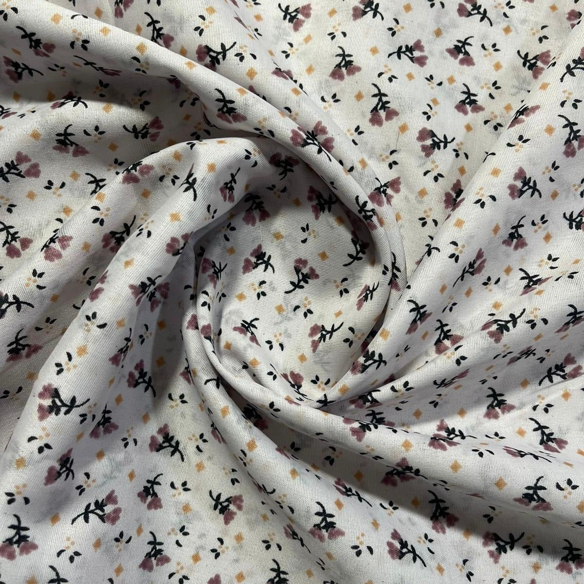 Printed Namaz Chadar with sleeves and Naqab- NC3305