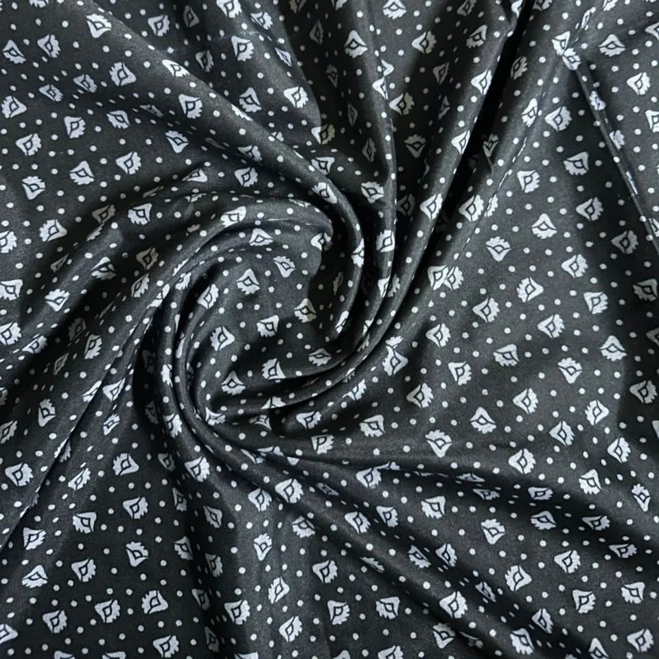 Printed Namaz Chadar with sleeves and Naqab- NC3313