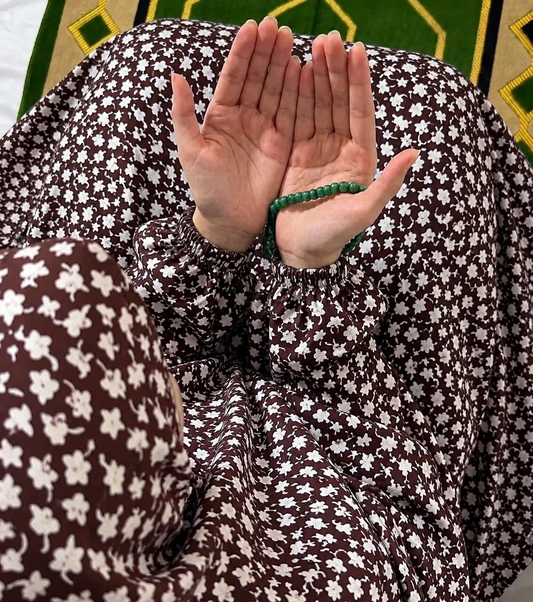 Printed Namaz Chadar with sleeves and Naqab- NC3341