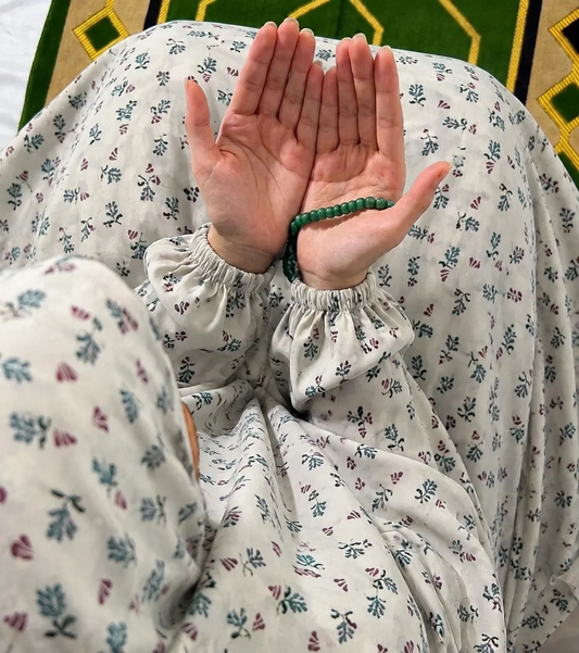 Printed Namaz Chadar with sleeves and Naqab- NC3346