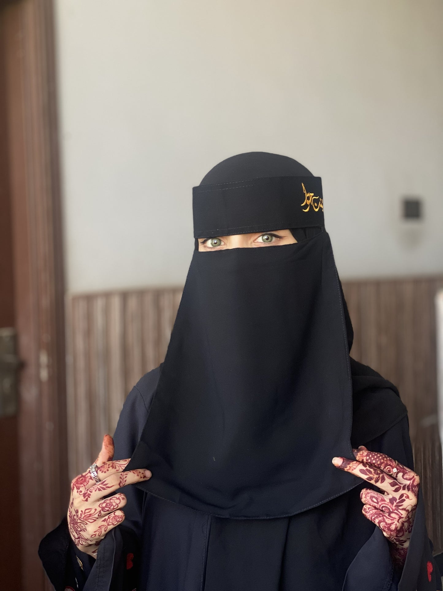 BINT-E- HAWA SAUDI NIQAB WITH EMBROIDERY