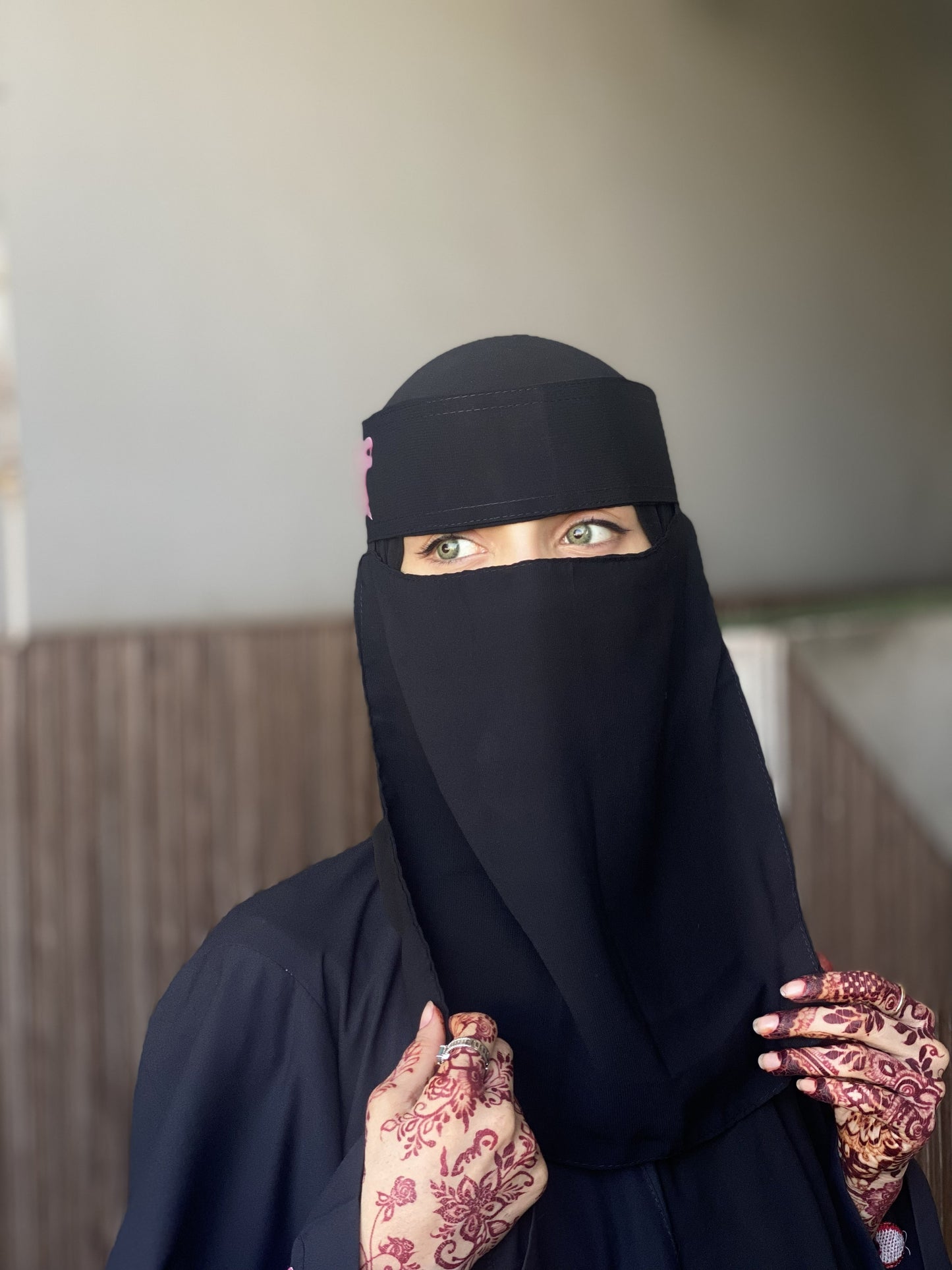 PINK BOW SAUDI NIQAB WITH EMBROIDERY