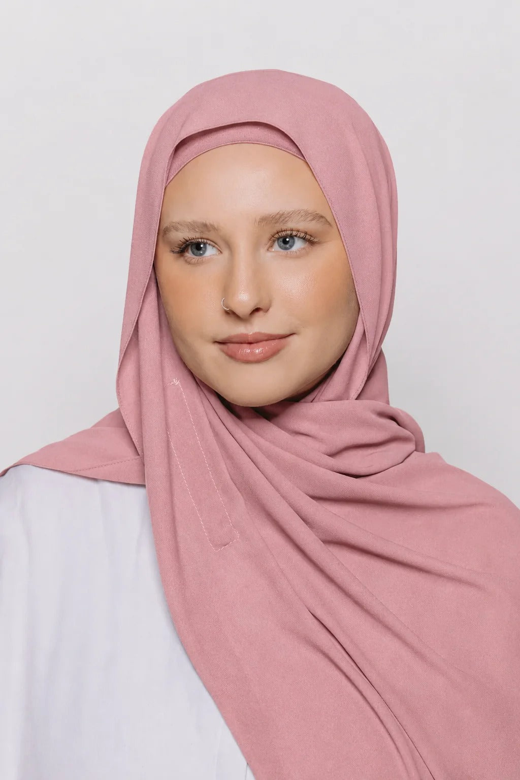 Built-in Magnet Hijab - MAROON