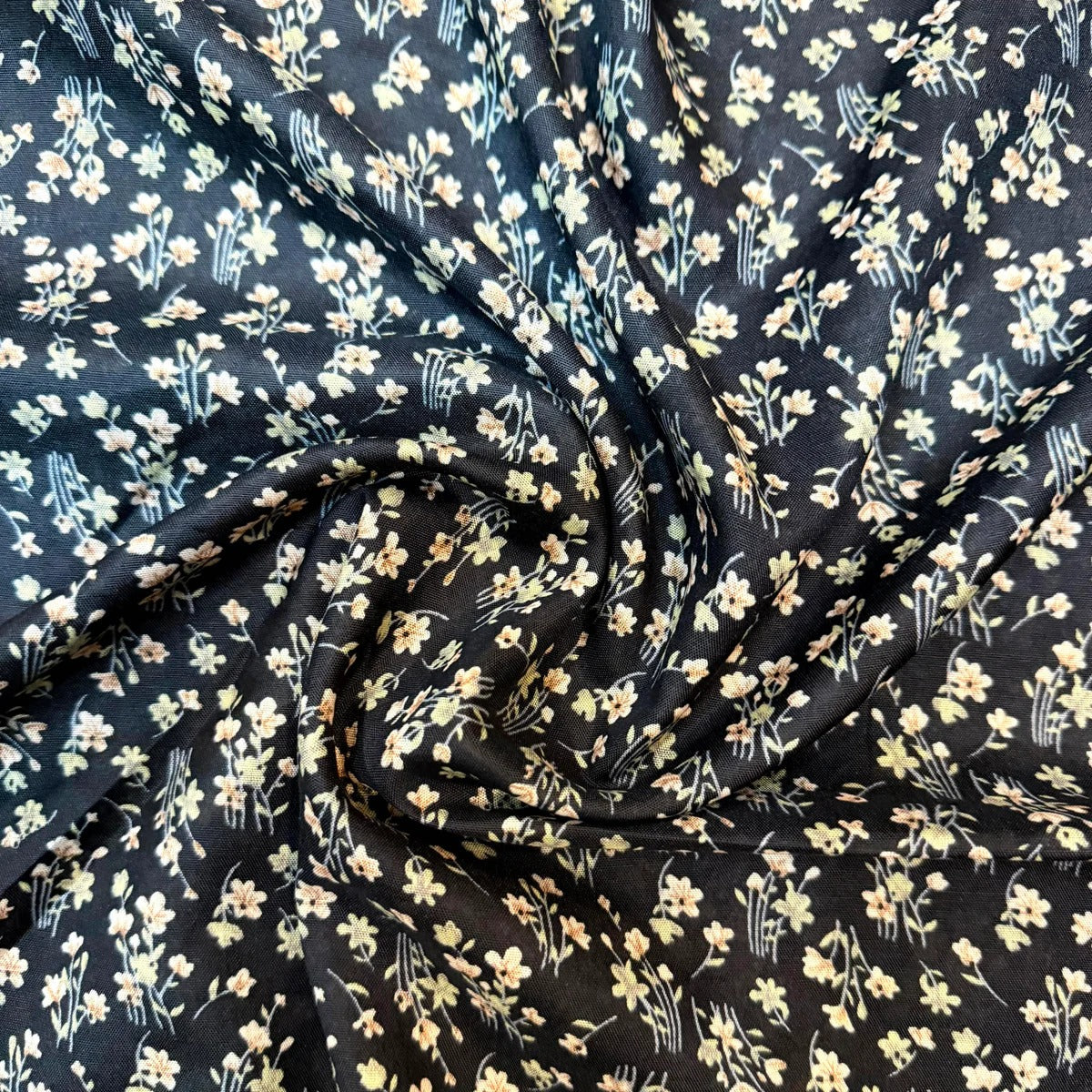 Printed Namaz Chadar with sleeves and Naqab- NC3258